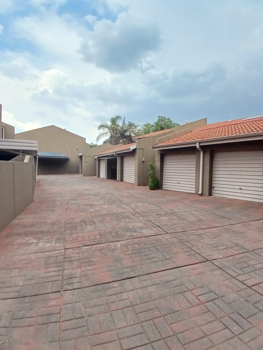 3 Bedroom Property for Sale in Sasolburg Free State